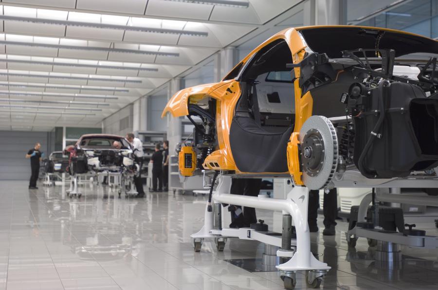  McLaren MP4-12C 2009 года  (фото 106 из 268)